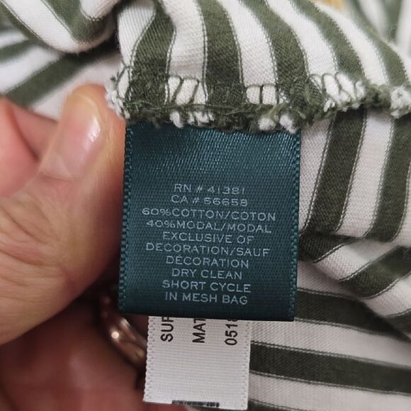 Ralph Lauren Black and White Striped T-Shirt with Short Sleeves medium - Picture 6 of 6